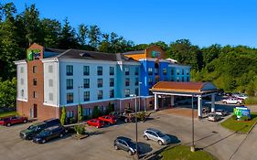 Holiday Inn Express Cross Lanes Wv